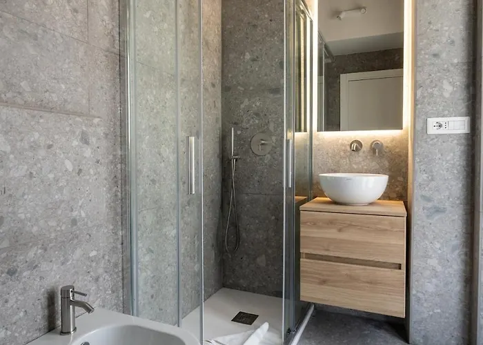 Luxury Jungle - Center * Milan