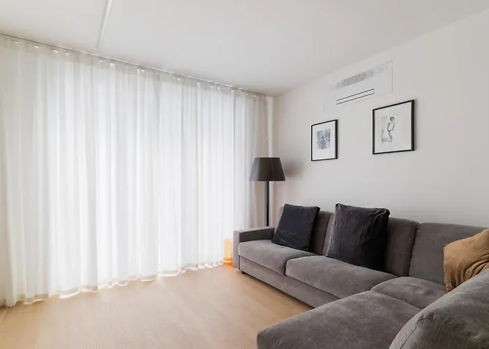Apartmán Guesthost - Modern Near Porta Venezia