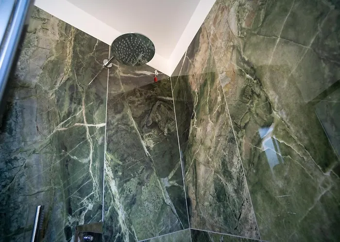 15 Nevoso Palace Apartamento *