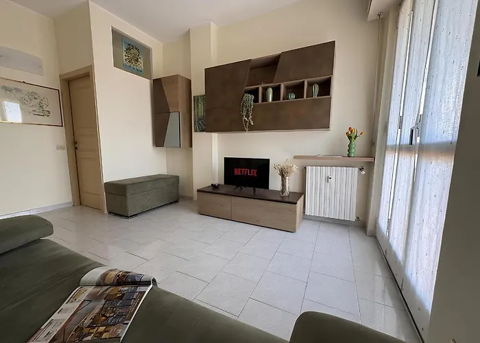 Attico A Corsico - Navigli E San Siro A 15 Minuti Апартаменты *