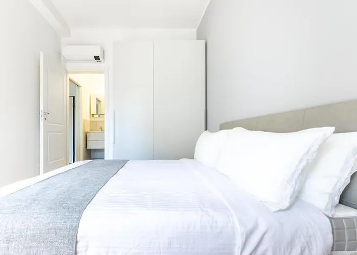 Duomo 10 Minutes Walk- Modern Design