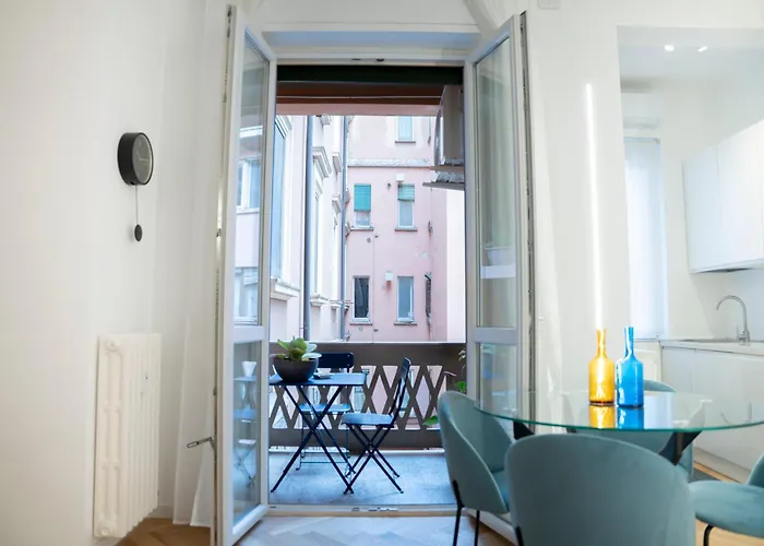 Modern Flat Metro Lotto-citylife-mico-self Check-in-ac Lejlighed *