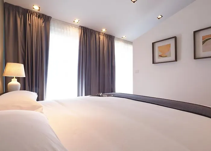 Contempora - Attic With Terrace In The Heart Of Porta Romana 밀라노