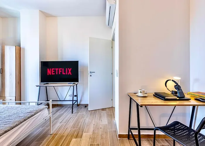 Entire 24 7 Check-in Wi-fi Apartamento