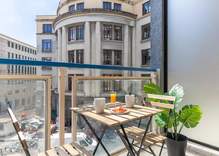 Duomo 10 Minutes Walk- Modern Design Apartment