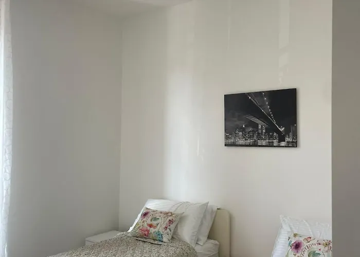 Glamour House Moscova Daire *