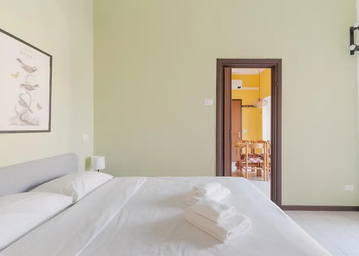 Guesthost - Piccola Bicocca Comfy Flat *