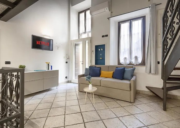 La Corte Milanese - Bocconi, Navigli & Duomo Apartamento *