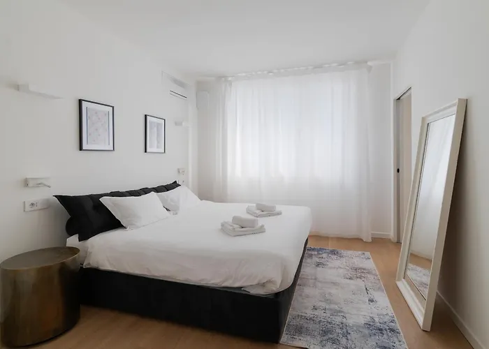 Guesthost - Modern Near Porta Venezia *