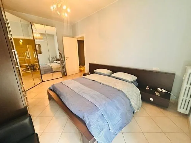 Apartment Thecolorfulhouse Navigli Centre