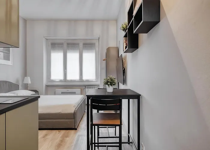 Hostmate - - Pallanza 아파트