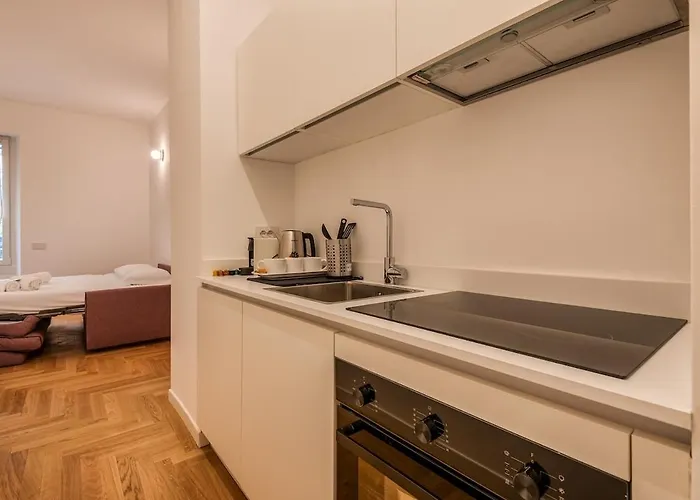 1 From Metro-new Luxury Studio-pta Venezia 7 Milán