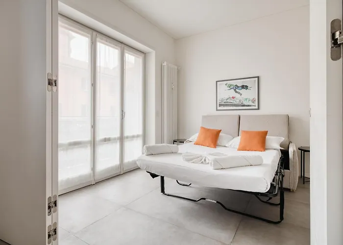 Apartament Large Milan's Navigli - 5 Gu... Mediolan