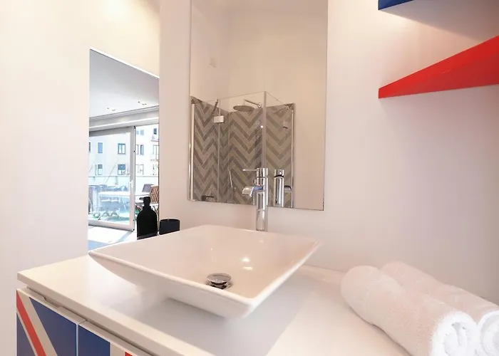 Contempora - Attic With Terrace In The Heart Of Porta Romana