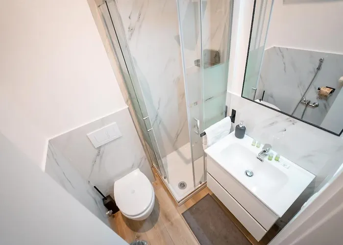 アパート San Siro 6 Min - Life 15 Min