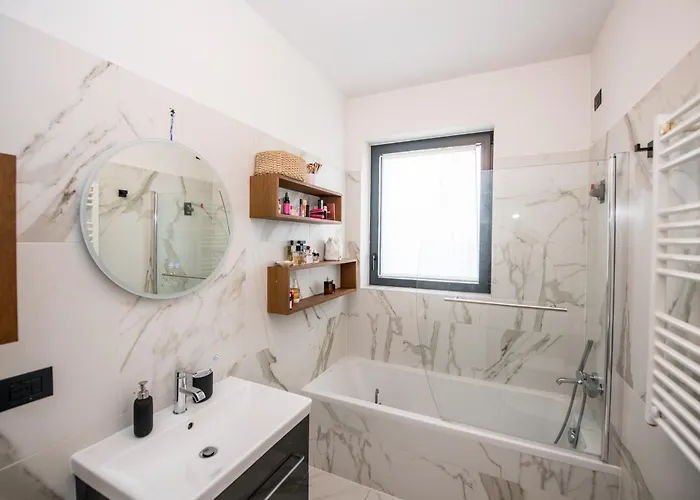 Vivare - The Fifth *