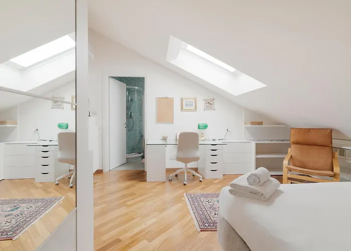 Guesthost - Navigli Modern Flat *