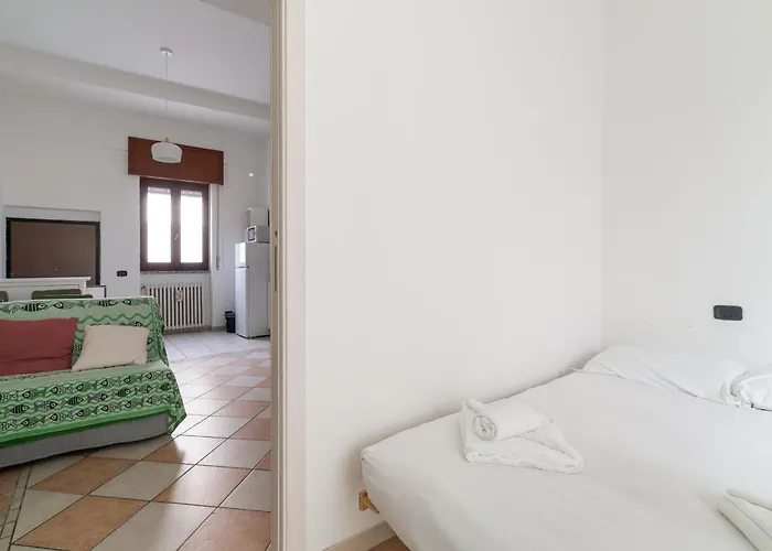 Guesthost - Comfy Nest In South