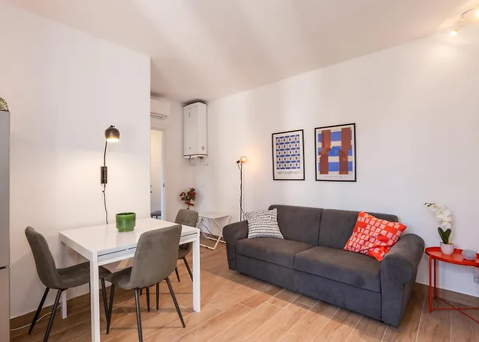 Habesha Flats - A Quiet Retreat Just Steps From The Metro M1 Milan