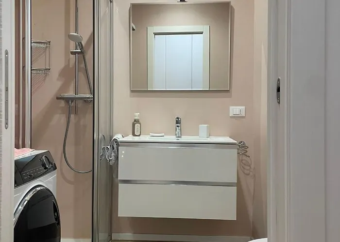 Glamour House Moscova Milano