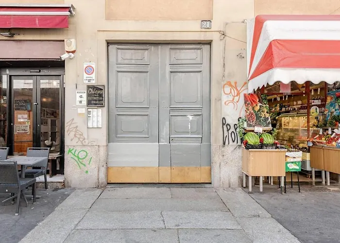 0015 - Navigli - M2 Line Flat ميلان