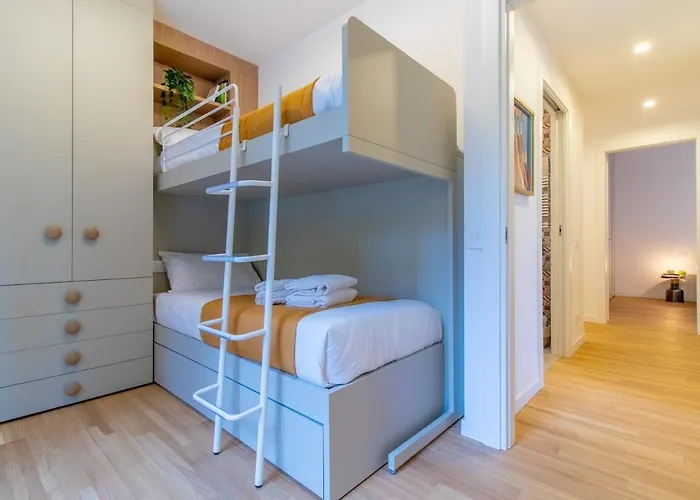 Olgiati Twelve - 3 Charming Bedrooms And Gym * Milán