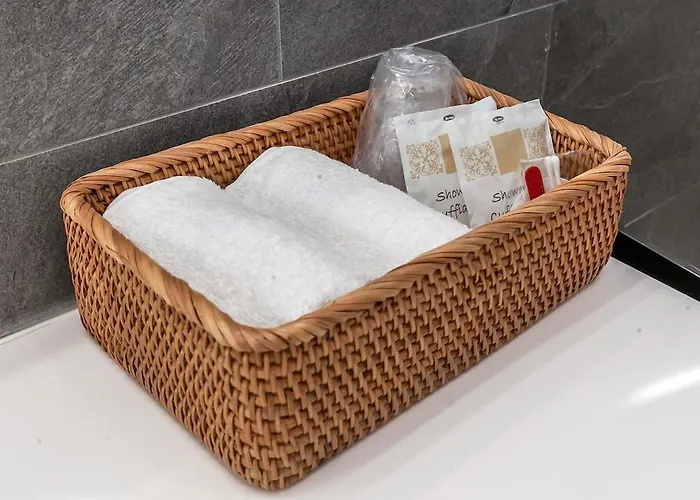 Luxury 2-bedroom Station Apartment Mailand