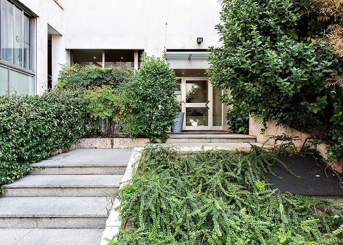 De Homes - La Tua Casa A Porta Nuova Vicino La Metro Appartement