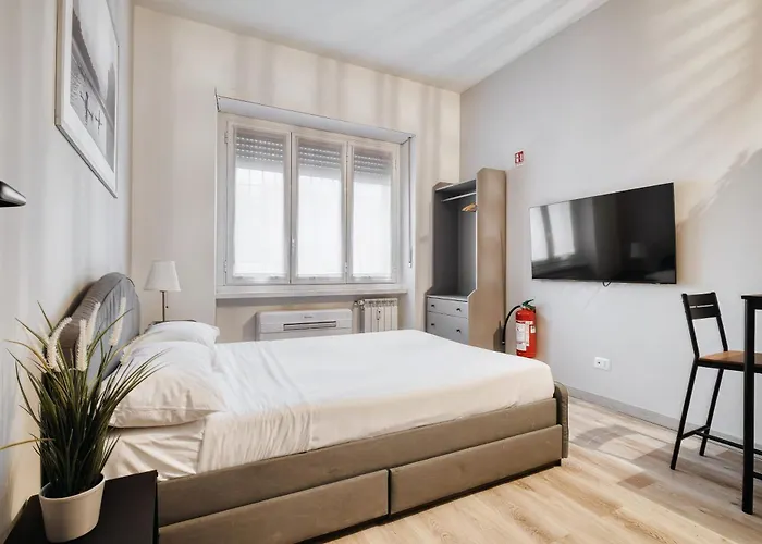 Hostmate - - Pallanza 밀라노