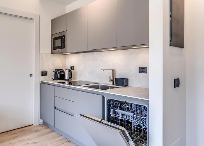 Seety Porta Romana Corte Lejlighed *