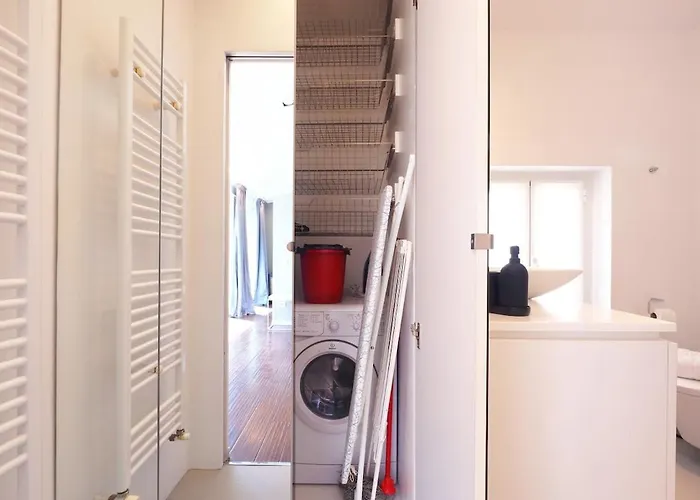 Contempora - Attic With Terrace In The Heart Of Porta Romana 아파트 밀라노