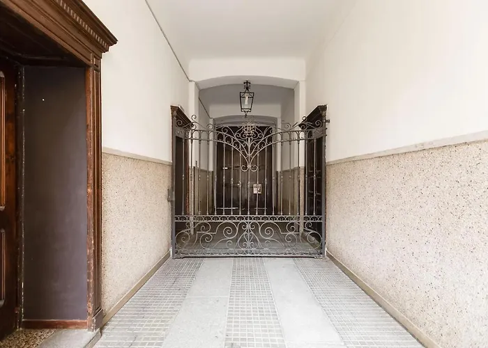 Design Flat In Porta Venezia