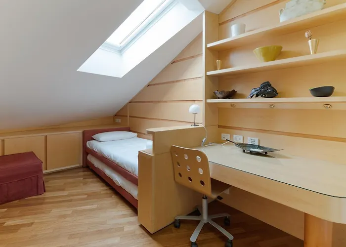 Guesthost - Navigli Modern Flat * Milan