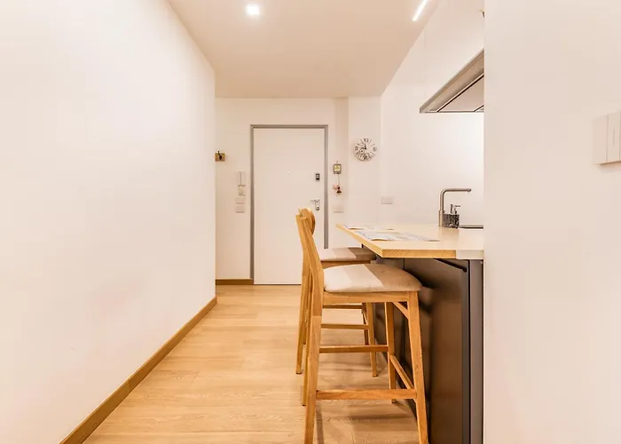 Luxury Via Montenevoso 4 Pax Wi-fi