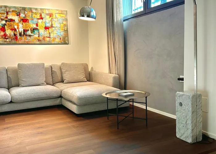 Elegant Design Loft For A Luxury Stay, M1 To Duomo ミラノ