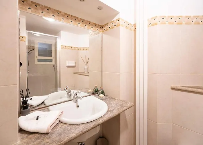 Appartement Chic In Cental