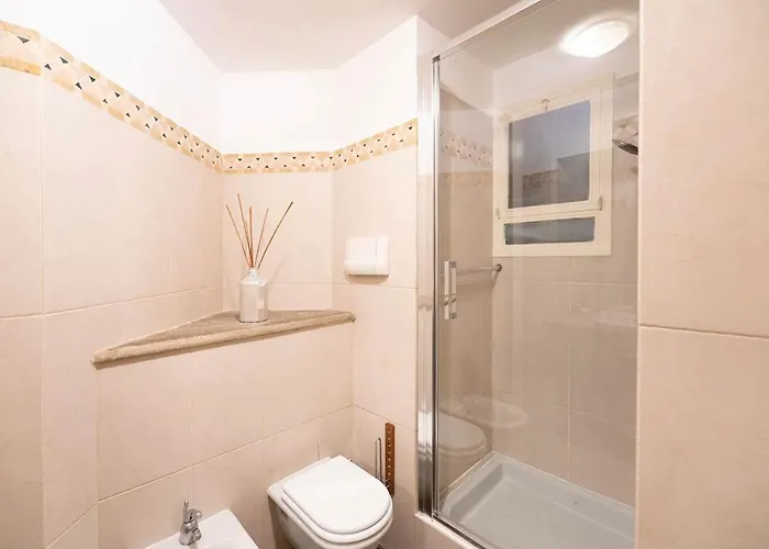 Chic In Cental Apartman *