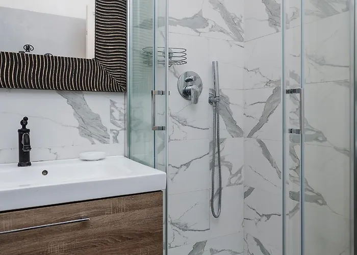 Lägenhet Classbnb - Luxurious And Spacious 5-bedroom And 5-bath Apartment, Just 3 Minutes From Station Metro, M2 M3 Yellow Lines