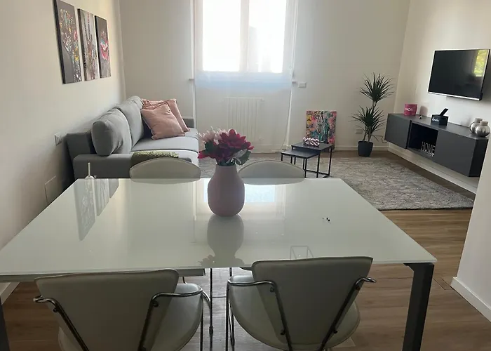 Angy E Ros Apartment
