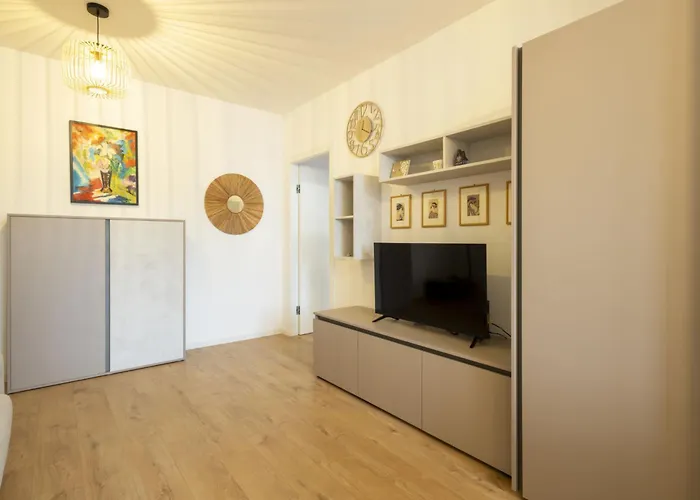 Lotus By Interhome Appartement