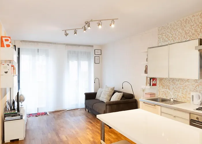 Ampio E Accogliente Bilocale In Zona Bicocca Lägenhet *