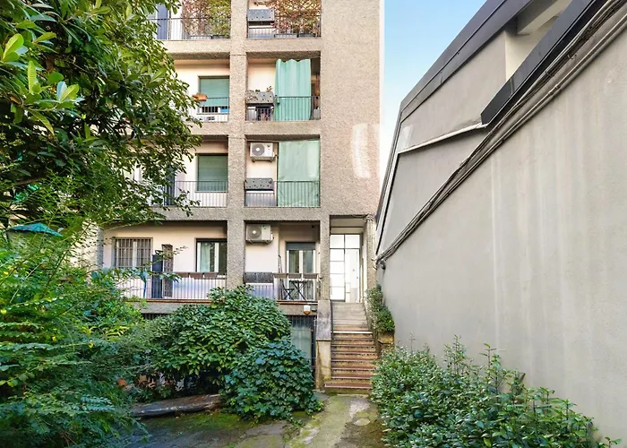 Station In 15 Min, Charming شقة *