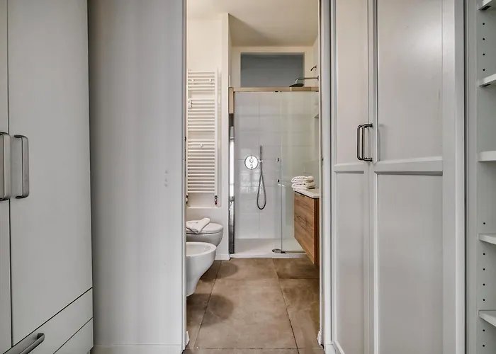 Apartament Large Milan's Navigli - 5 Gu...