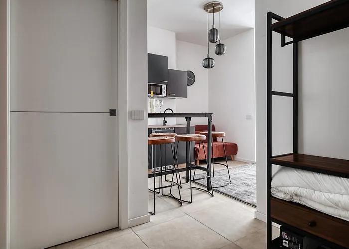 Apartament - Duomo & Guastalla District