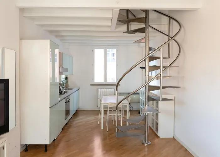 Bellissimo Bilocale Su Due Piani - Mirable Pm Apartman *