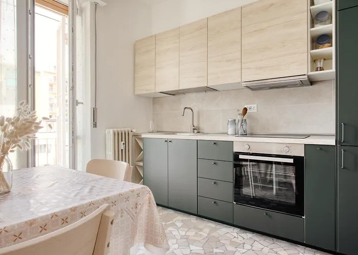 Apartamento Hostmate - - Massarenti Milão