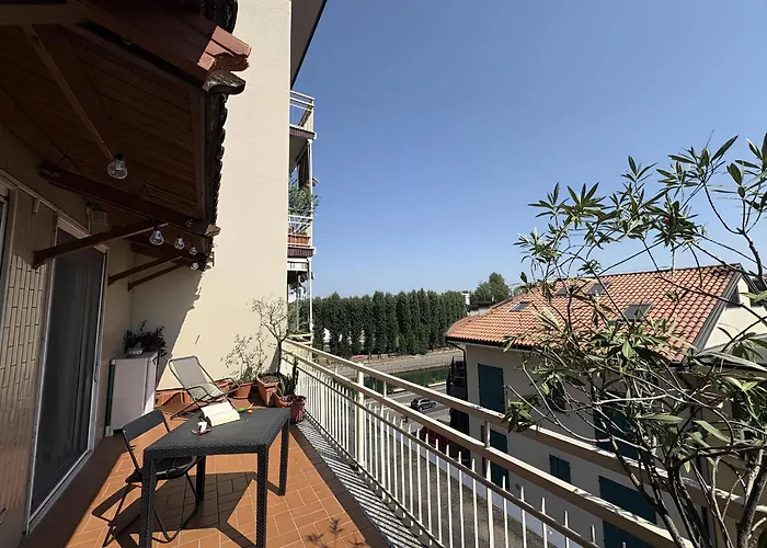 Attico A Corsico - Navigli E San Siro A 15 Minuti Апартаменты Милан