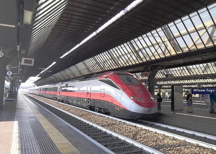 Apartament Domus Cassinis Metro And Trains At Your Doorstep Mediolan