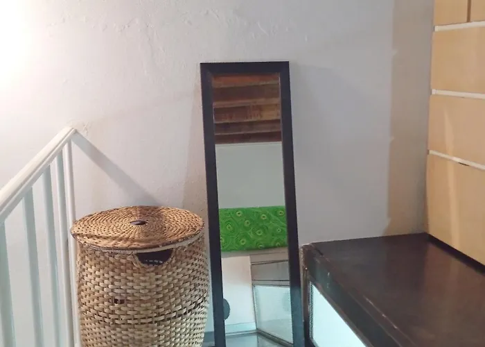 Nina House Yellow Metro Affori Center מילאנו