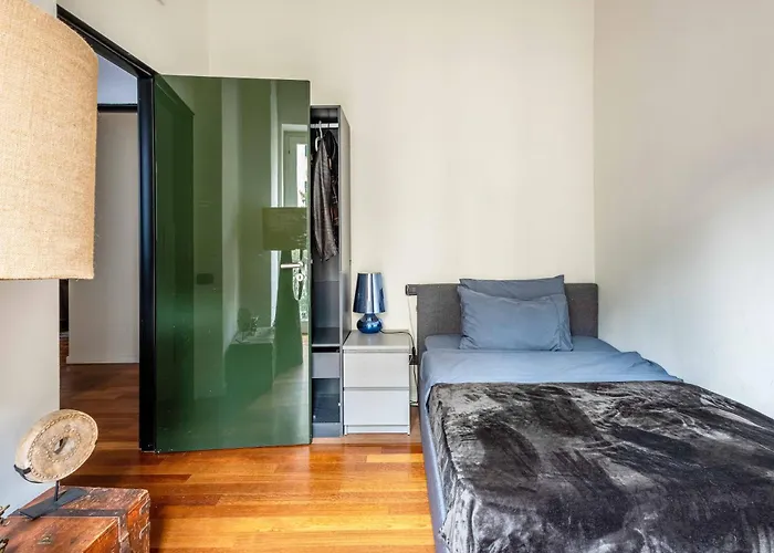 Luxury 3 Bedrooms In Brera Apartment Milan